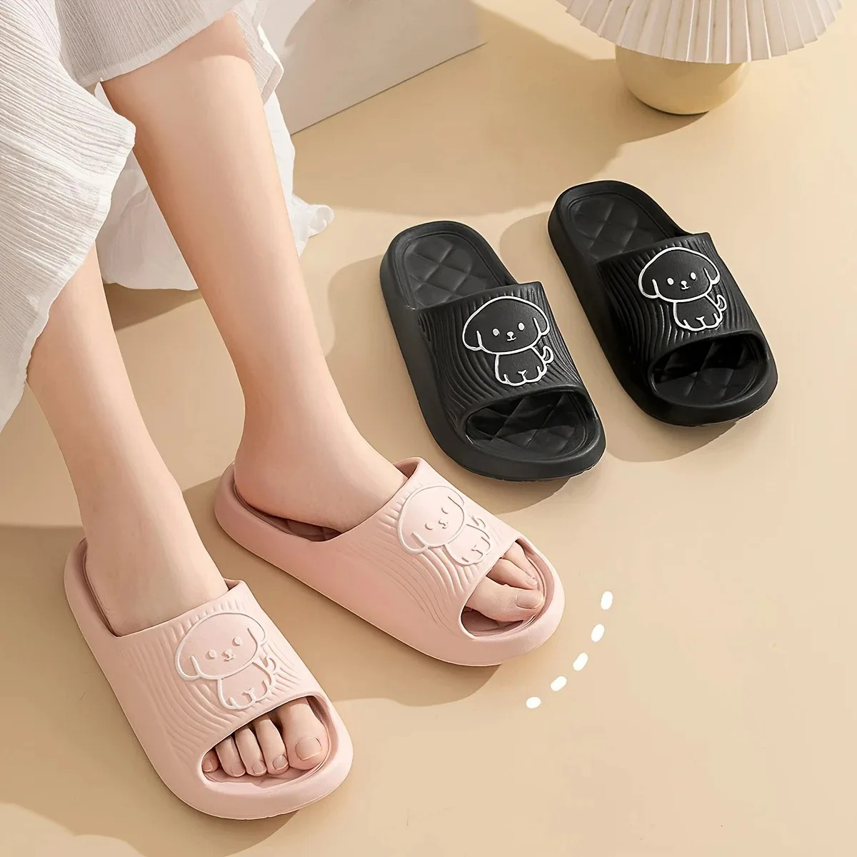 Cute Carton Slippers Bathroom  - Women Shoes Wedges recension och pris