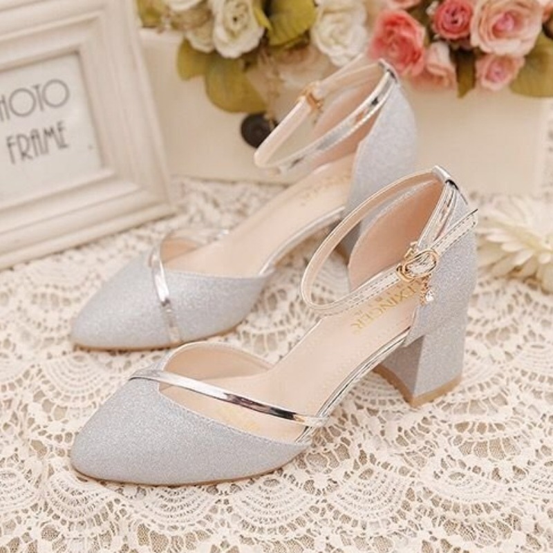 Women's Glitter Chunky Block H - Ankle Strap Heels recension och pris
