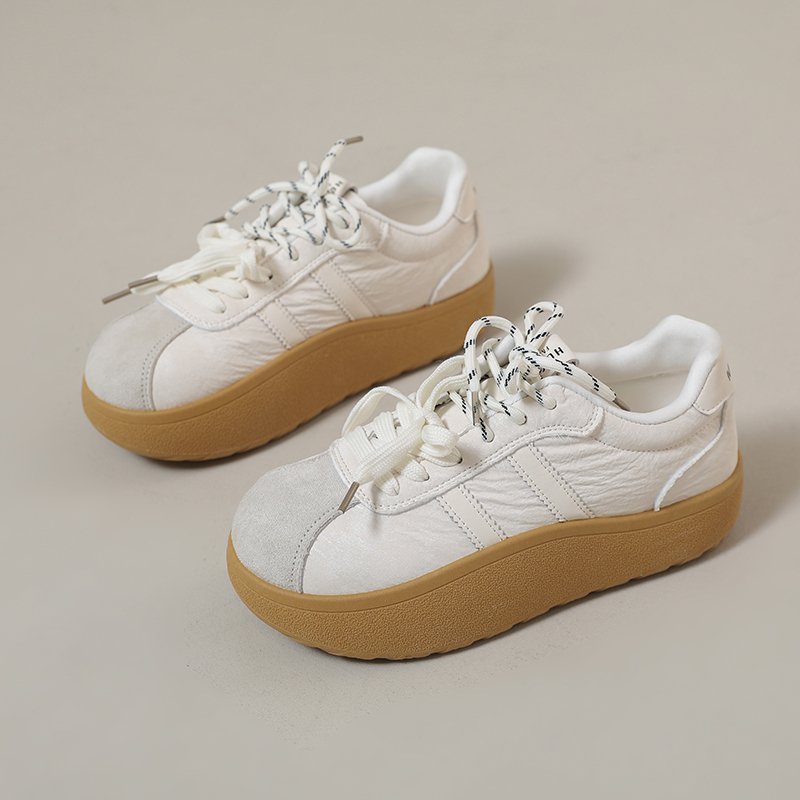 Women's Fashion Casual Sneaker - Women'S Shoes Size 40 In Us recension och pris